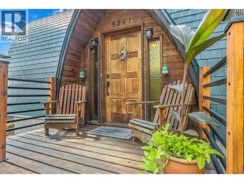 5261 Lakeshore Road Ne, Salmon Arm, BC - Outdoor With Deck Patio Veranda