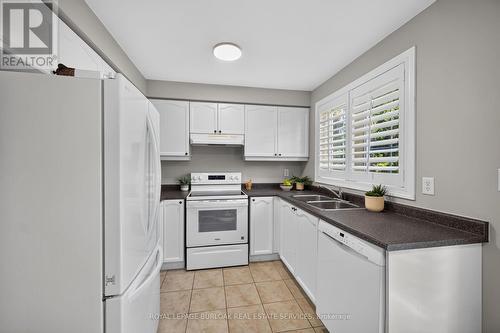 5660 Rosaline Road, Burlington, ON - Indoor Photo Showing Kitchen With Double Sink