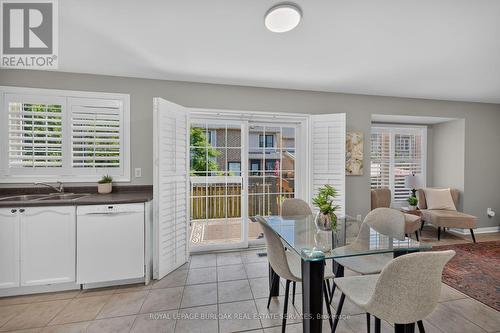 5660 Rosaline Road, Burlington, ON - Indoor Photo Showing Dining Room