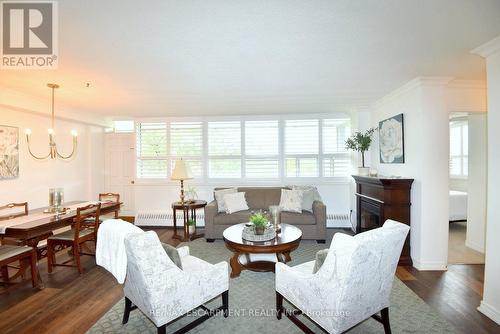 401 - 2263 Marine Drive, Oakville, ON - Indoor