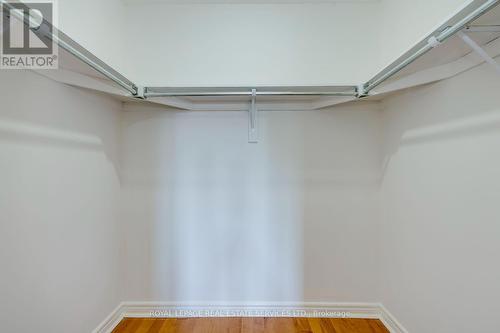 2116 Blackforest Crescent, Oakville, ON - Indoor With Storage