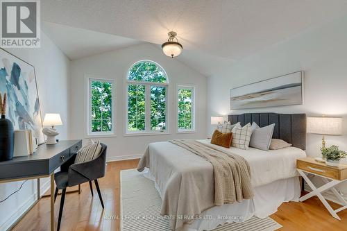 2116 Blackforest Crescent, Oakville, ON - Indoor Photo Showing Bedroom