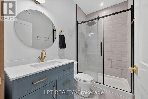 2nd House Main Bathroom - 416476 10Th Line S, Blue Mountains, ON 