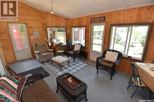 308 Park Drive, Tobin Lake, SK - Indoor Photo Showing Living Room