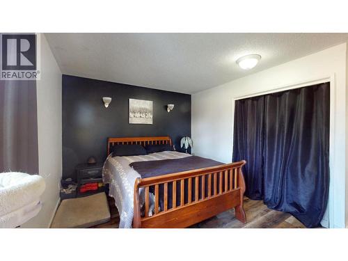 2405 Arbutus Street, Elkford, BC - Indoor Photo Showing Bedroom