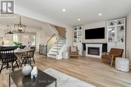 3389 Palmer Drive, Burlington (Palmer), ON - Indoor With Fireplace