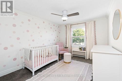 3389 Palmer Drive, Burlington (Palmer), ON - Indoor Photo Showing Bedroom