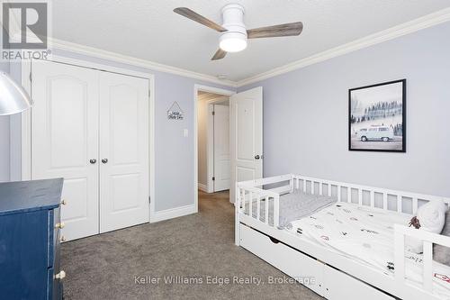3389 Palmer Drive, Burlington (Palmer), ON - Indoor Photo Showing Bedroom