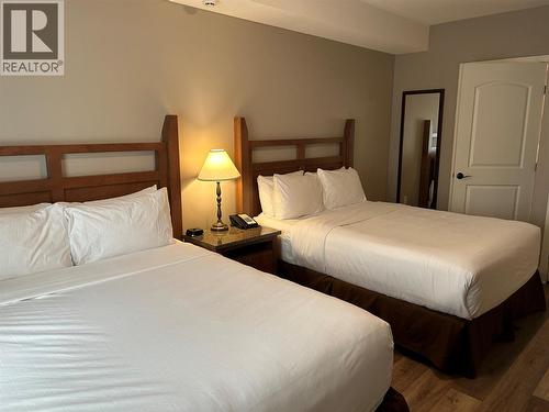 1200 Rancher Creek Road Unit# 339D, Osoyoos, BC - Indoor Photo Showing Bedroom
