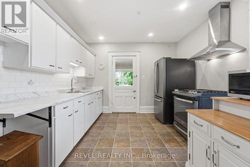 73 Grand River Street S, Brant, ON - Indoor Photo Showing Kitchen
