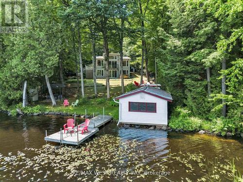 1091 Mcarthur Point Road, Lake Of Bays, ON - Outdoor