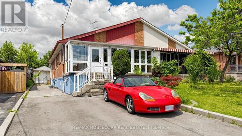 95 Snowood Court, Toronto, ON - Outdoor