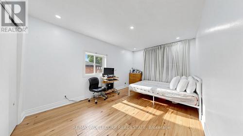 95 Snowood Court, Toronto, ON - Indoor