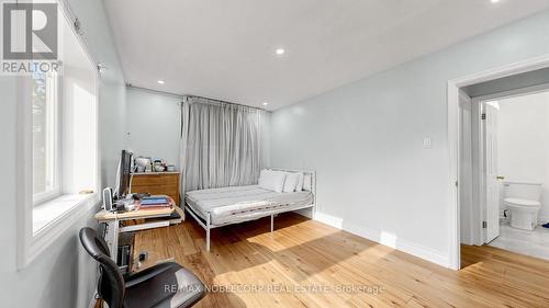 95 Snowood Court, Toronto, ON - Indoor