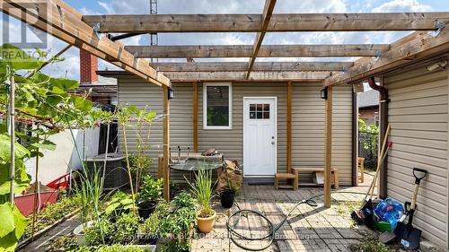 95 Snowood Court, Toronto, ON - Outdoor With Exterior