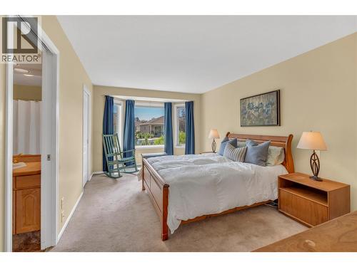 3333 South Main Street Unit# 93, Penticton, BC - Indoor Photo Showing Bedroom