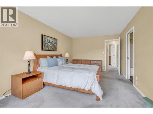 3333 South Main Street Unit# 93, Penticton, BC - Indoor Photo Showing Bedroom