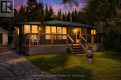 98 Lakeview Cottage Road, Kawartha Lakes (Bexley), ON - Outdoor With Deck Patio Veranda