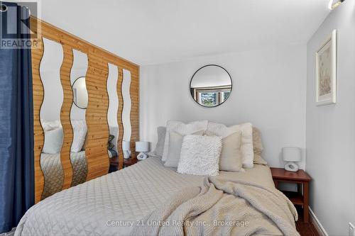 98 Lakeview Cottage Road, Kawartha Lakes (Bexley), ON - Indoor Photo Showing Bedroom