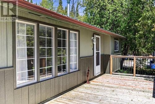 98 Lakeview Cottage Road, Kawartha Lakes (Bexley), ON - Outdoor With Deck Patio Veranda With Exterior