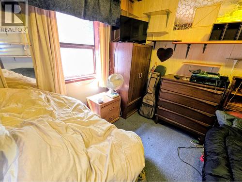 283 2Nd Avenue, Trail, BC - Indoor Photo Showing Bedroom