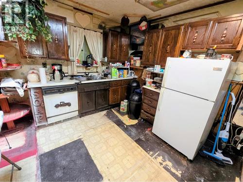 283 2Nd Avenue, Trail, BC - Indoor