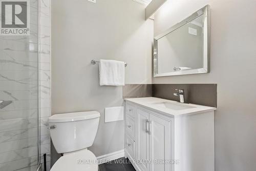 Ensuite 3pc bath - 11 - 121 University Avenue E, Waterloo, ON - Indoor Photo Showing Bathroom
