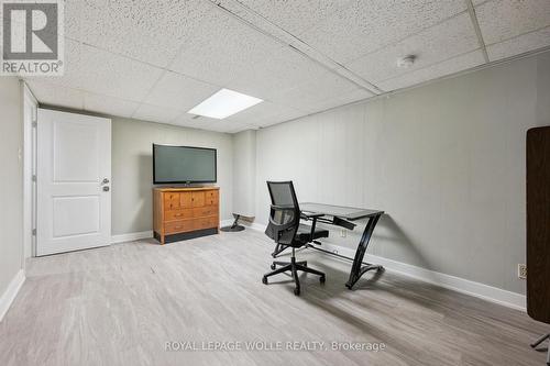 Rec Room - 11 - 121 University Avenue E, Waterloo, ON - Indoor