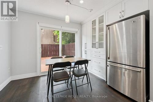 11 - 121 University Avenue E, Waterloo, ON - Indoor