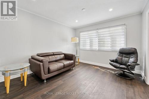 11 - 121 University Avenue E, Waterloo, ON - Indoor