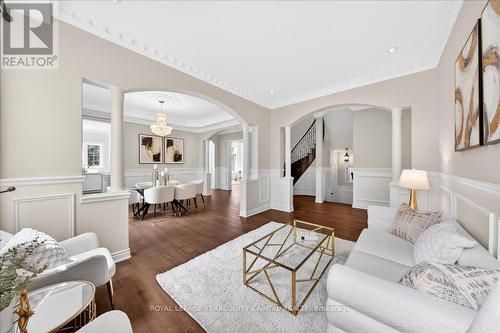 147 Lady Nadia Drive, Vaughan, ON - Indoor Photo Showing Living Room