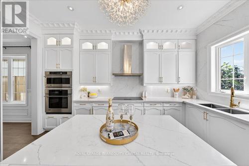 147 Lady Nadia Drive, Vaughan, ON - Indoor Photo Showing Kitchen With Double Sink