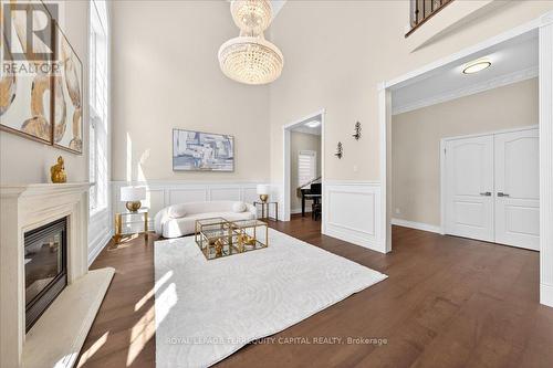 147 Lady Nadia Drive, Vaughan, ON - Indoor With Fireplace