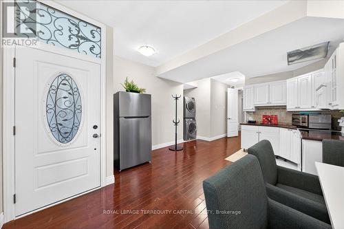 147 Lady Nadia Drive, Vaughan, ON - Indoor Photo Showing Other Room