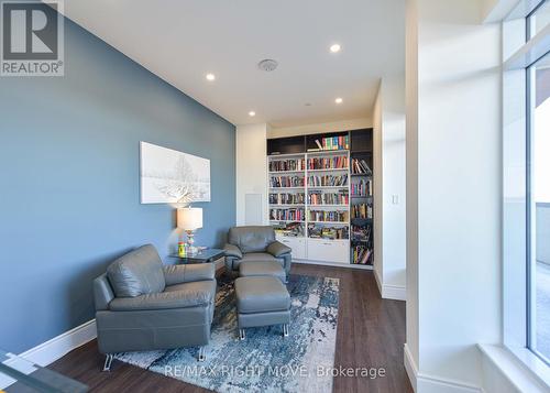 Library - 605 - 80 Orchard Point Road, Orillia, ON - Indoor