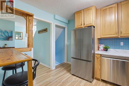 45 - 825 Dundalk Drive, London South (South Q), ON - Indoor Photo Showing Kitchen