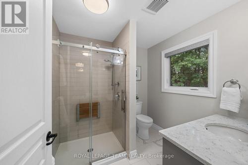 5 Peggs Lane, Mcnab/Braeside, ON - Indoor Photo Showing Bathroom