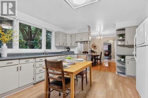 1003 St. Peter Street, Ottawa, ON - Indoor