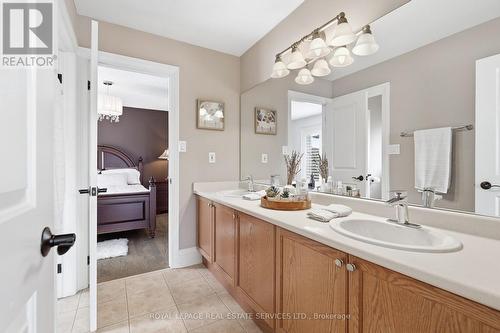 2149 Alderbrook Drive, Oakville, ON - Indoor Photo Showing Bathroom