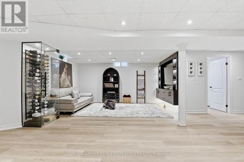 2149 Alderbrook Drive, Oakville, ON - Indoor Photo Showing Other Room