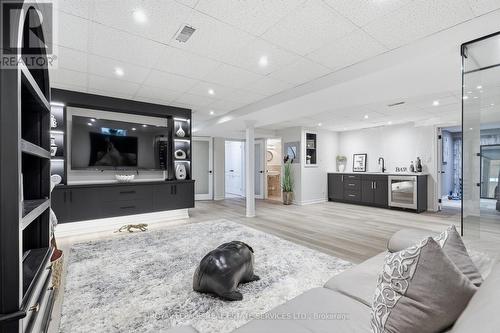 2149 Alderbrook Drive, Oakville, ON - Indoor Photo Showing Other Room
