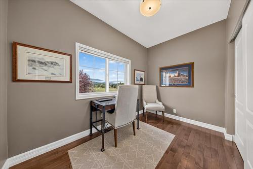 5075 Riverview Road, Fairmont Hot Springs, BC - Indoor Photo Showing Other Room