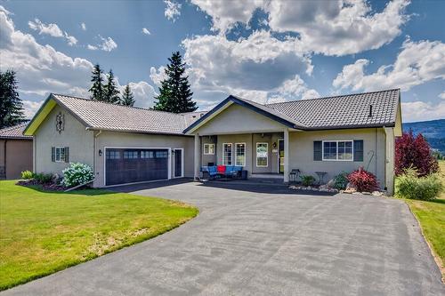 5075 Riverview Road, Fairmont Hot Springs, BC - Outdoor With Facade