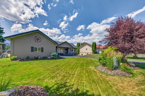 5075 Riverview Road, Fairmont Hot Springs, BC - Outdoor