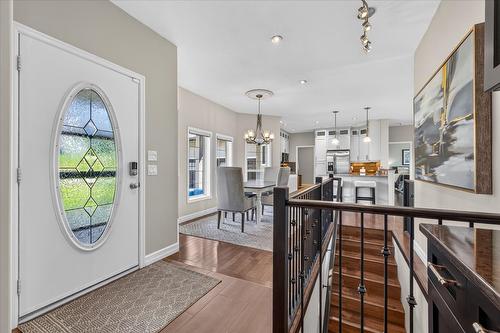 5075 Riverview Road, Fairmont Hot Springs, BC - Indoor Photo Showing Other Room