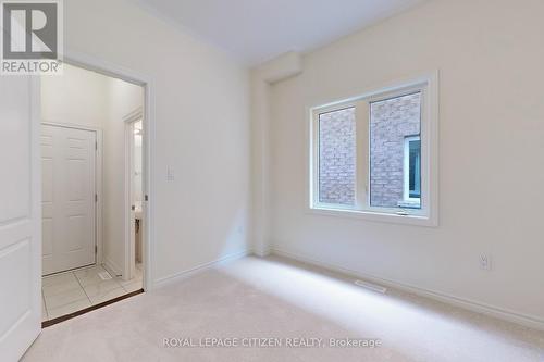 123 Cliff Thompson Crescent, Georgina, ON - Indoor Photo Showing Other Room