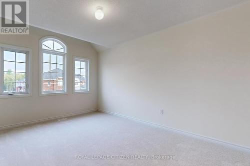 123 Cliff Thompson Crescent, Georgina, ON - Indoor Photo Showing Other Room