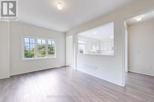 123 Cliff Thompson Crescent, Georgina, ON - Indoor Photo Showing Other Room