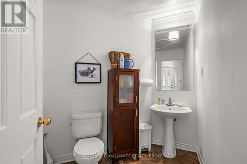 3570 Desert Lake Road, Frontenac (Frontenac South), ON - Indoor Photo Showing Bathroom