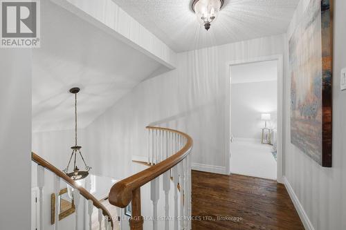 11 Regency Court, Oakville, ON - Indoor Photo Showing Other Room